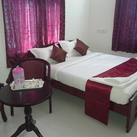 Hotel Yes Way Inn Mahabalipuram Buitenkant foto